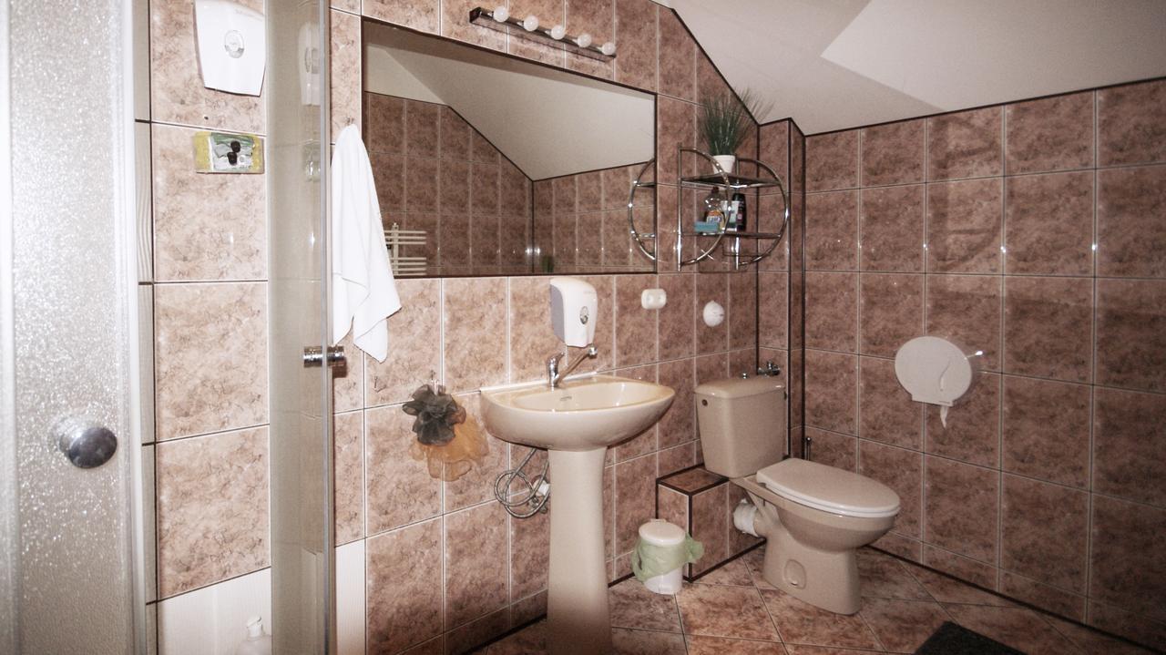 Villa Alris เบียวิสตอก ภายนอก รูปภาพ