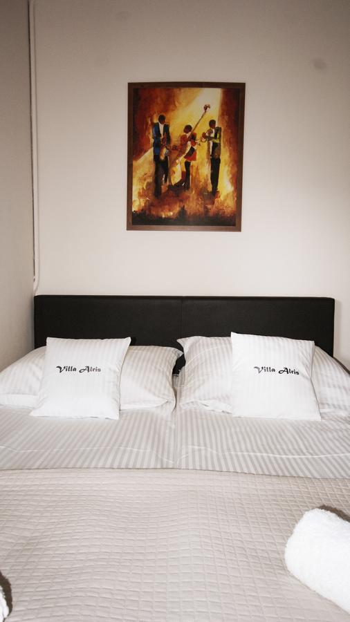 Villa Alris เบียวิสตอก ภายนอก รูปภาพ