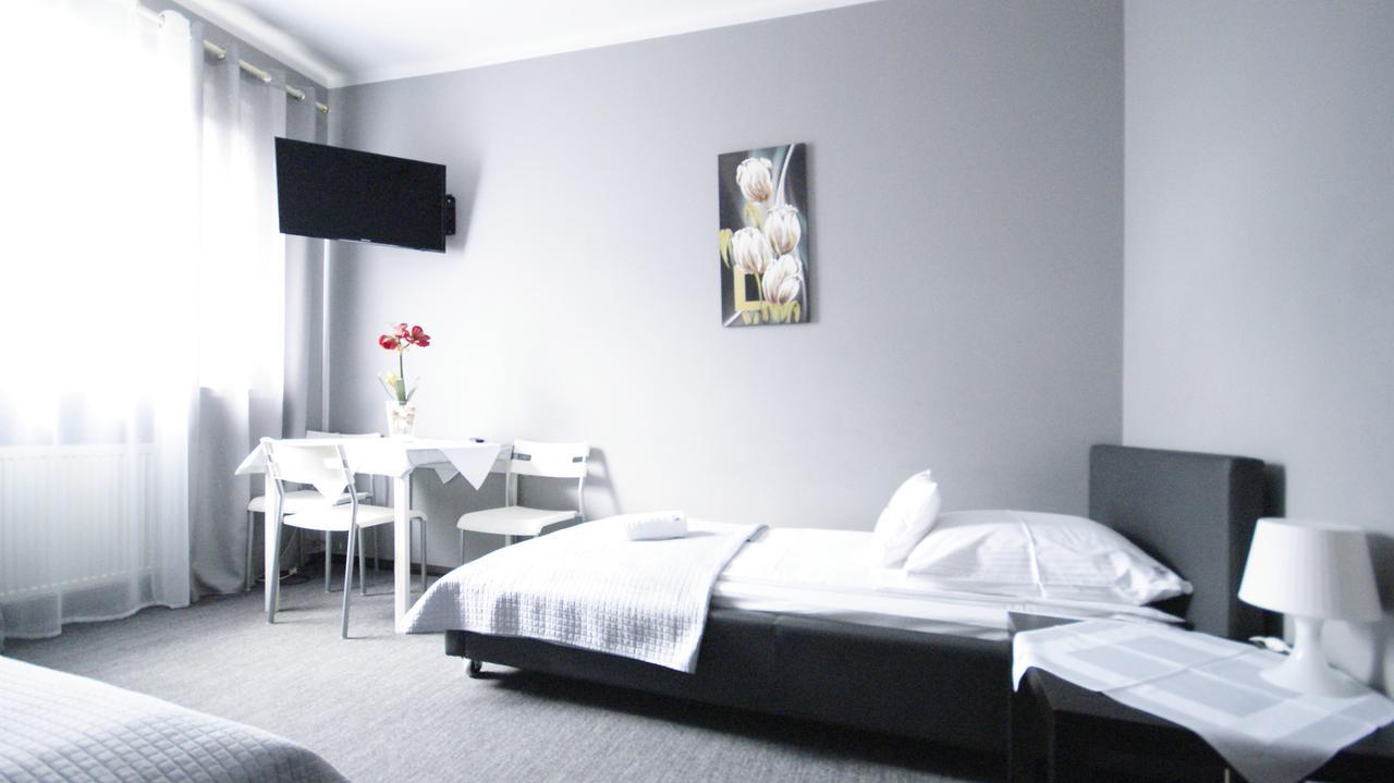 Villa Alris เบียวิสตอก ภายนอก รูปภาพ